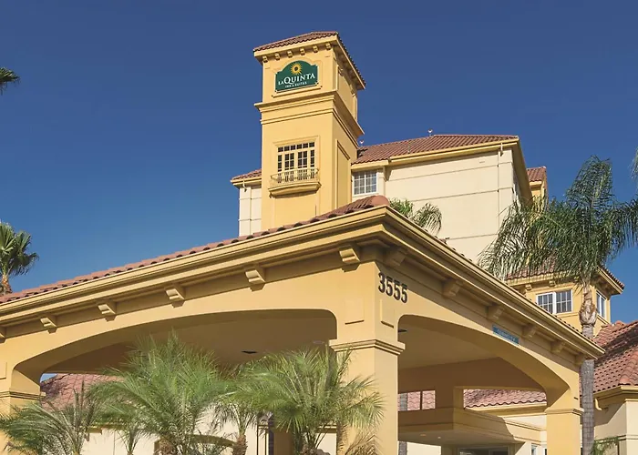 La Quinta Inn & Suites By Wyndham Ontario Airport